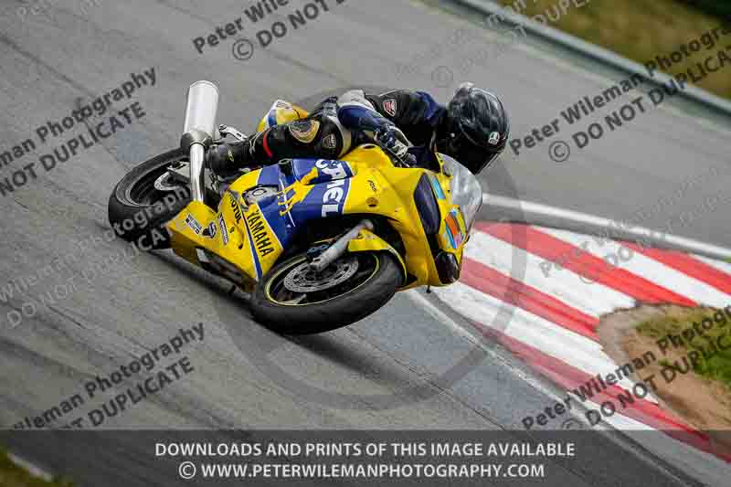 donington no limits trackday;donington park photographs;donington trackday photographs;no limits trackdays;peter wileman photography;trackday digital images;trackday photos
